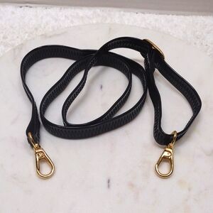 Black Vinyl Strap Zig Zag Stitch Adjustable 25 1/2"-44" Long x 3/4" Wide #135-42